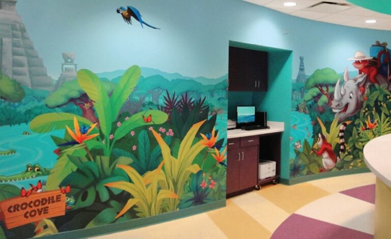custom jungle murals in pediatric treatment room