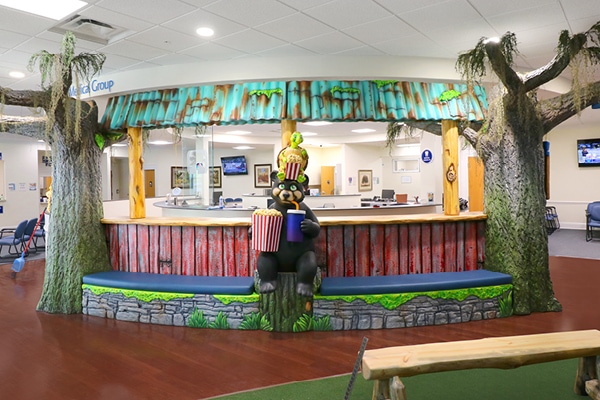 Spotlight on Bayou Themed Decor for Your Office | IDS Blog